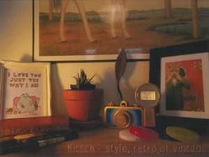 Kitsch dis mois dix mots